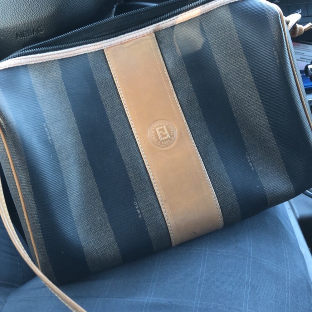 HOUR FLASH SALE! Fendi Crossbody